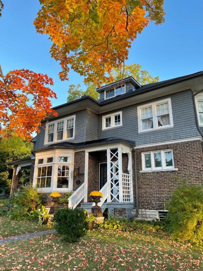 The Captain'S House Heritage Bed & Breakfast Midland Extérieur photo