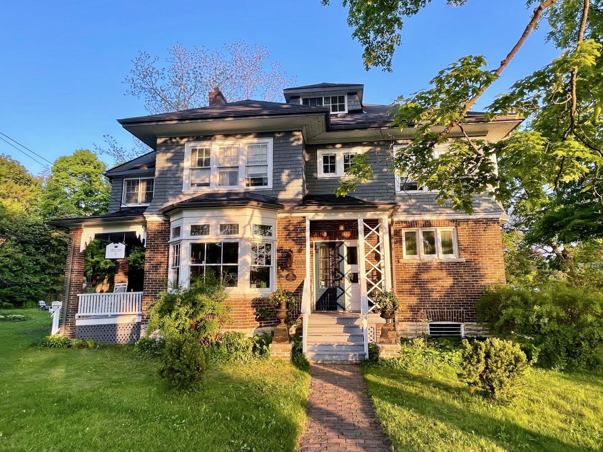 The Captain'S House Heritage Bed & Breakfast Midland Extérieur photo